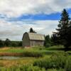 Northern Nova Scotia
farmstead.
(near Digby, NS)