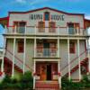 Bunk House Hotel-Dawson City