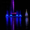 Close up view of 
Lake Eola's spectacular
Fountain of colors.