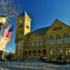 Wells County Courthouse~
Bluffton, Indiana.