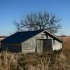 Cute little 1940's farm shed.
Northern Kansas.