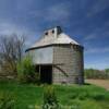 1930's individual grain storage
elevator.
Near Waverly, NE.
