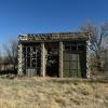 Another peek at this
abandoned repair garage.
Nara Visa.