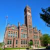 Old Courthouse & Museum~
(6th & Main)
Sioux Falls, SD.