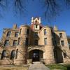 A frontal view of the
Brady, Texas Courthouse.