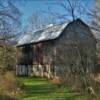 A hidden old barn in
Ozaukee County.