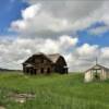 Another peek at this classic
old farm house.
Lightening Flat, WY.